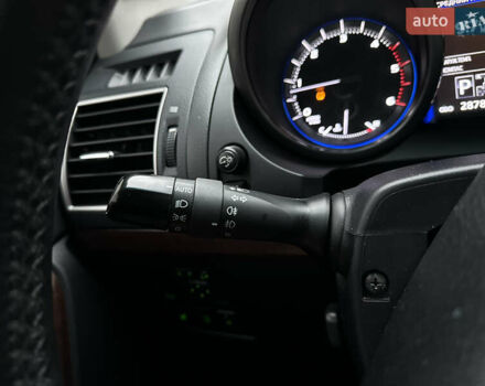 Белый Тойота Ленд Крузер Прадо, объемом двигателя 2.8 л и пробегом 280 тыс. км за 26999 $, фото 89 на Automoto.ua