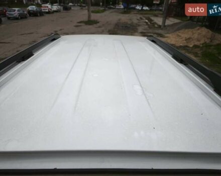 Белый Тойота Ленд Крузер Прадо, объемом двигателя 2.8 л и пробегом 154 тыс. км за 21600 $, фото 16 на Automoto.ua