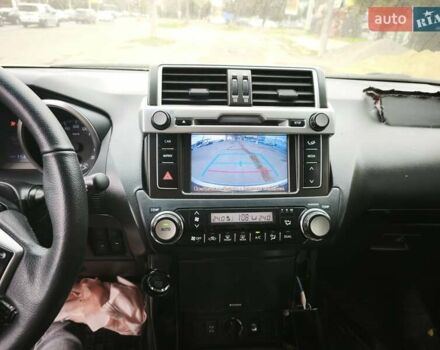 Белый Тойота Ленд Крузер Прадо, объемом двигателя 2.8 л и пробегом 154 тыс. км за 21600 $, фото 19 на Automoto.ua