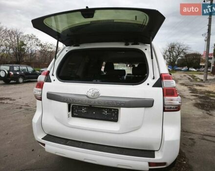 Белый Тойота Ленд Крузер Прадо, объемом двигателя 2.8 л и пробегом 154 тыс. км за 21600 $, фото 14 на Automoto.ua