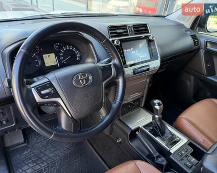 Тойота Ленд Крузер Прадо 2018 в Одессе на Automoto.ua Белый Тойота Ленд Крузер Прадо, объемом двигателя 2.69 л и пробегом 79 тыс. км за 32500 $, фото 12 на Automoto.ua
