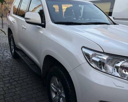 Белый Тойота Ленд Крузер Прадо, объемом двигателя 2.8 л и пробегом 98 тыс. км за 35333 $, фото 1 на Automoto.ua