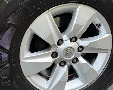 Белый Тойота Ленд Крузер Прадо, объемом двигателя 2.8 л и пробегом 98 тыс. км за 35333 $, фото 10 на Automoto.ua