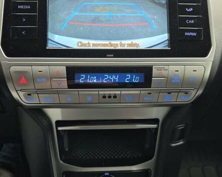 Белый Тойота Ленд Крузер Прадо, объемом двигателя 2.7 л и пробегом 83 тыс. км за 32950 $, фото 9 на Automoto.ua