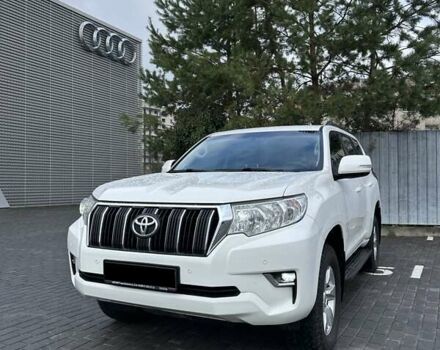 Белый Тойота Ленд Крузер Прадо, объемом двигателя 2.69 л и пробегом 153 тыс. км за 27900 $, фото 3 на Automoto.ua