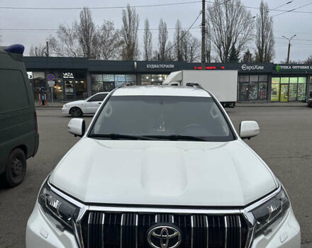Белый Тойота Ленд Крузер Прадо, объемом двигателя 2.76 л и пробегом 293 тыс. км за 32500 $, фото 1 на Automoto.ua