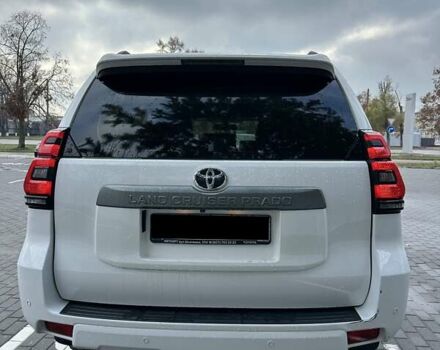 Белый Тойота Ленд Крузер Прадо, объемом двигателя 2.69 л и пробегом 153 тыс. км за 27900 $, фото 8 на Automoto.ua