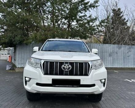 Белый Тойота Ленд Крузер Прадо, объемом двигателя 2.69 л и пробегом 153 тыс. км за 27900 $, фото 2 на Automoto.ua