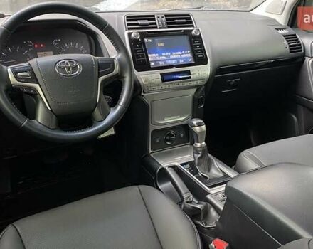 Белый Тойота Ленд Крузер Прадо, объемом двигателя 2.69 л и пробегом 153 тыс. км за 28982 $, фото 9 на Automoto.ua