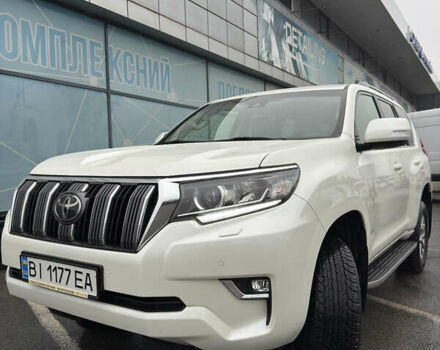 Белый Тойота Ленд Крузер Прадо, объемом двигателя 4 л и пробегом 64 тыс. км за 42900 $, фото 2 на Automoto.ua