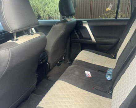 Білий Тойота Ленд Крузер Прадо, об'ємом двигуна 2.76 л та пробігом 141 тис. км за 36300 $, фото 12 на Automoto.ua