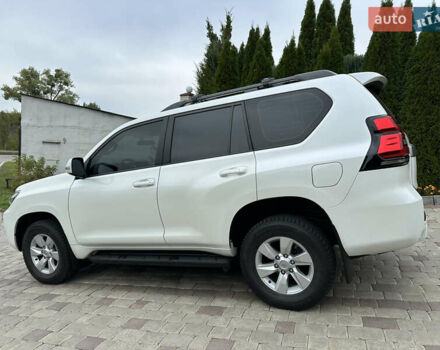 Белый Тойота Ленд Крузер Прадо, объемом двигателя 3.96 л и пробегом 131 тыс. км за 39900 $, фото 17 на Automoto.ua
