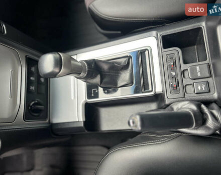 Белый Тойота Ленд Крузер Прадо, объемом двигателя 2.76 л и пробегом 146 тыс. км за 35000 $, фото 10 на Automoto.ua