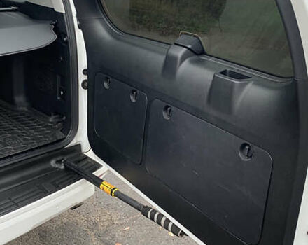 Белый Тойота Ленд Крузер Прадо, объемом двигателя 3.96 л и пробегом 71 тыс. км за 49999 $, фото 19 на Automoto.ua