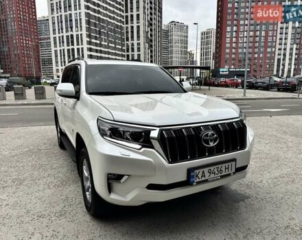 Белый Тойота Ленд Крузер Прадо, объемом двигателя 4 л и пробегом 119 тыс. км за 35450 $, фото 46 на Automoto.ua