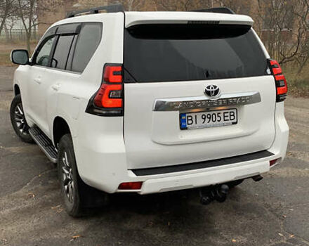 Белый Тойота Ленд Крузер Прадо, объемом двигателя 3.96 л и пробегом 71 тыс. км за 49999 $, фото 7 на Automoto.ua