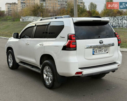 Білий Тойота Ленд Крузер Прадо, об'ємом двигуна 3.96 л та пробігом 175 тис. км за 32500 $, фото 6 на Automoto.ua