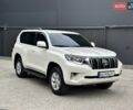 Белый Тойота Ленд Крузер Прадо, объемом двигателя 4 л и пробегом 119 тыс. км за 35450 $, фото 28 на Automoto.ua