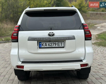 Белый Тойота Ленд Крузер Прадо, объемом двигателя 3.96 л и пробегом 131 тыс. км за 39900 $, фото 8 на Automoto.ua