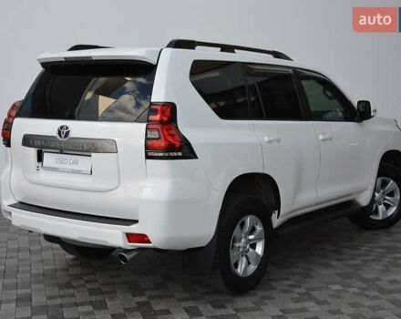 Белый Тойота Ленд Крузер Прадо, объемом двигателя 4 л и пробегом 140 тыс. км за 36500 $, фото 2 на Automoto.ua