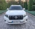 Белый Тойота Ленд Крузер Прадо, объемом двигателя 2.8 л и пробегом 158 тыс. км за 38700 $, фото 1 на Automoto.ua