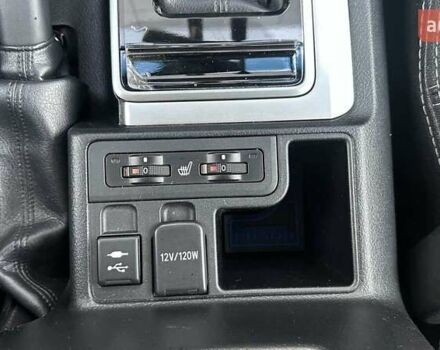 Білий Тойота Ленд Крузер Прадо, об'ємом двигуна 4 л та пробігом 90 тис. км за 39604 $, фото 18 на Automoto.ua