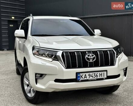 Белый Тойота Ленд Крузер Прадо, объемом двигателя 4 л и пробегом 119 тыс. км за 35450 $, фото 26 на Automoto.ua