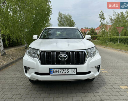 Белый Тойота Ленд Крузер Прадо, объемом двигателя 2.8 л и пробегом 77 тыс. км за 38500 $, фото 8 на Automoto.ua