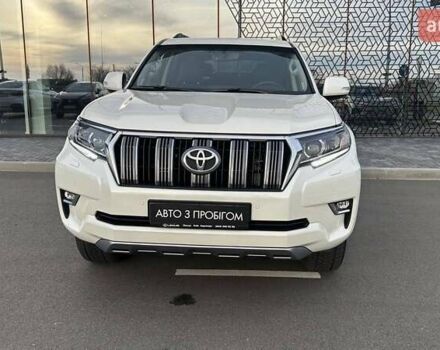 Білий Тойота Ленд Крузер Прадо, об'ємом двигуна 4 л та пробігом 90 тис. км за 39604 $, фото 4 на Automoto.ua