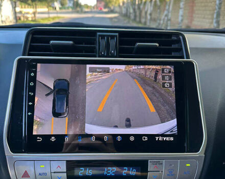 Белый Тойота Ленд Крузер Прадо, объемом двигателя 3.96 л и пробегом 101 тыс. км за 39000 $, фото 10 на Automoto.ua