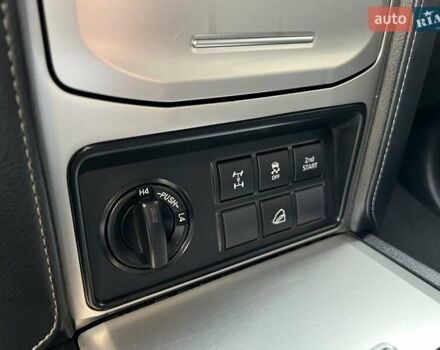 Белый Тойота Ленд Крузер Прадо, объемом двигателя 3.96 л и пробегом 103 тыс. км за 39500 $, фото 28 на Automoto.ua