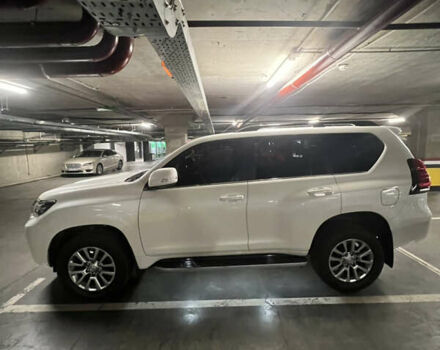 Білий Тойота Ленд Крузер Прадо, об'ємом двигуна 2.75 л та пробігом 243 тис. км за 38000 $, фото 3 на Automoto.ua