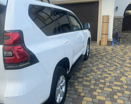 Білий Тойота Ленд Крузер Прадо, об'ємом двигуна 2.76 л та пробігом 141 тис. км за 36300 $, фото 7 на Automoto.ua