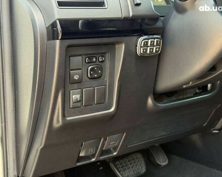 Белый Тойота Ленд Крузер Прадо, объемом двигателя 4 л и пробегом 119 тыс. км за 34950 $, фото 20 на Automoto.ua