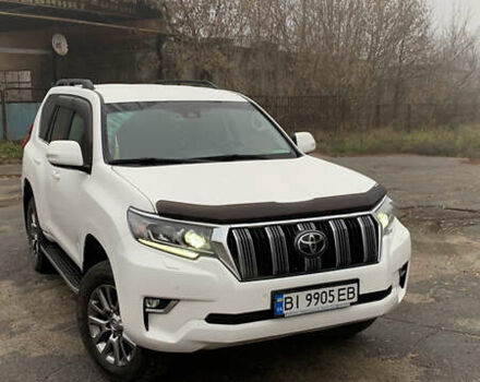 Белый Тойота Ленд Крузер Прадо, объемом двигателя 3.96 л и пробегом 71 тыс. км за 49999 $, фото 1 на Automoto.ua