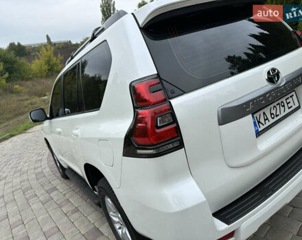 Белый Тойота Ленд Крузер Прадо, объемом двигателя 3.96 л и пробегом 131 тыс. км за 39900 $, фото 18 на Automoto.ua