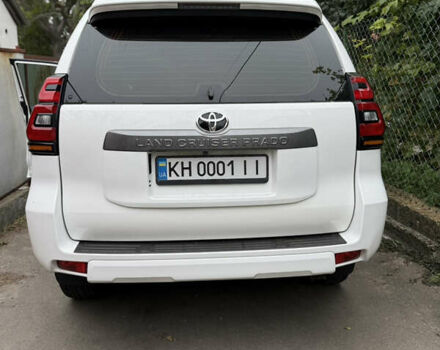 Белый Тойота Ленд Крузер Прадо, объемом двигателя 3.96 л и пробегом 140 тыс. км за 37500 $, фото 4 на Automoto.ua