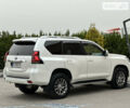 Белый Тойота Ленд Крузер Прадо, объемом двигателя 2.76 л и пробегом 127 тыс. км за 40999 $, фото 5 на Automoto.ua
