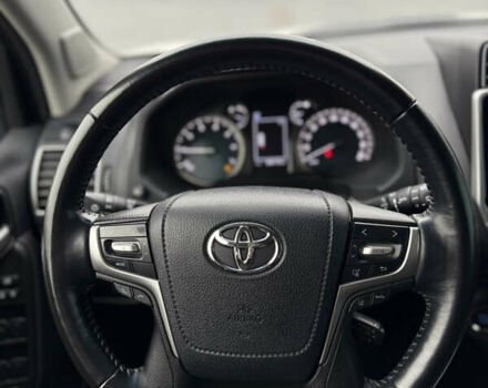 Белый Тойота Ленд Крузер Прадо, объемом двигателя 4 л и пробегом 64 тыс. км за 42900 $, фото 13 на Automoto.ua