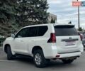 Білий Тойота Ленд Крузер Прадо, об'ємом двигуна 4 л та пробігом 72 тис. км за 38500 $, фото 3 на Automoto.ua