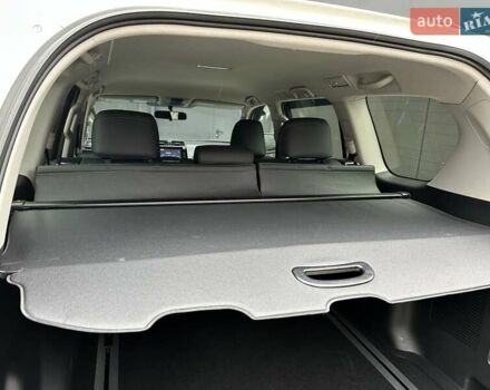 Белый Тойота Ленд Крузер Прадо, объемом двигателя 4 л и пробегом 119 тыс. км за 35450 $, фото 80 на Automoto.ua