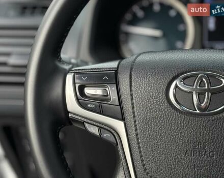 Белый Тойота Ленд Крузер Прадо, объемом двигателя 2.76 л и пробегом 141 тыс. км за 38500 $, фото 41 на Automoto.ua