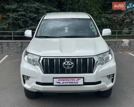Білий Тойота Ленд Крузер Прадо, об'ємом двигуна 4 л та пробігом 72 тис. км за 38500 $, фото 9 на Automoto.ua