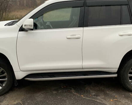 Белый Тойота Ленд Крузер Прадо, объемом двигателя 3.96 л и пробегом 71 тыс. км за 49999 $, фото 9 на Automoto.ua