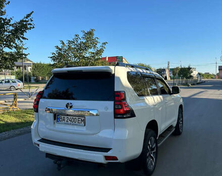 Белый Тойота Ленд Крузер Прадо, объемом двигателя 3.96 л и пробегом 101 тыс. км за 39000 $, фото 4 на Automoto.ua