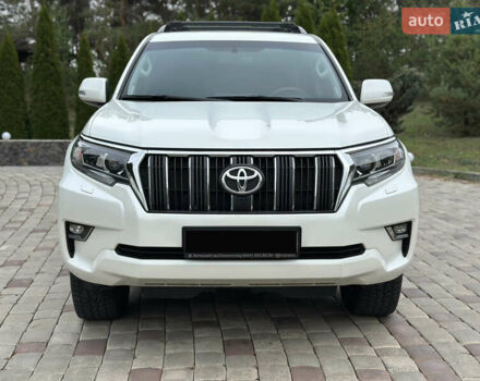 Белый Тойота Ленд Крузер Прадо, объемом двигателя 3.96 л и пробегом 131 тыс. км за 39900 $, фото 4 на Automoto.ua