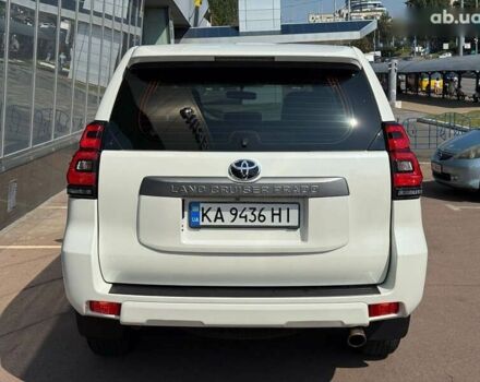Белый Тойота Ленд Крузер Прадо, объемом двигателя 4 л и пробегом 119 тыс. км за 34950 $, фото 5 на Automoto.ua