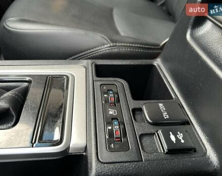 Белый Тойота Ленд Крузер Прадо, объемом двигателя 3.96 л и пробегом 103 тыс. км за 39500 $, фото 29 на Automoto.ua