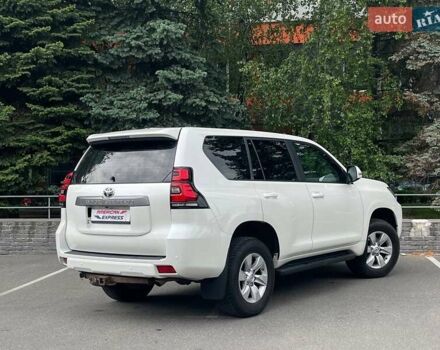 Білий Тойота Ленд Крузер Прадо, об'ємом двигуна 4 л та пробігом 72 тис. км за 38500 $, фото 5 на Automoto.ua