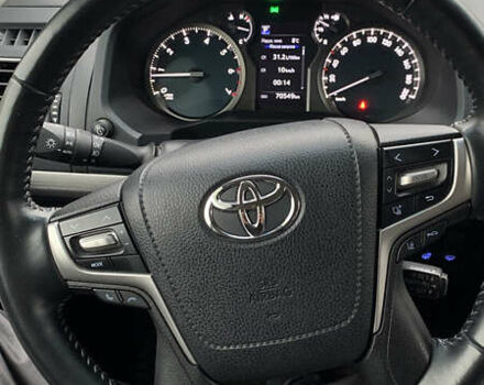 Белый Тойота Ленд Крузер Прадо, объемом двигателя 3.96 л и пробегом 71 тыс. км за 49999 $, фото 25 на Automoto.ua